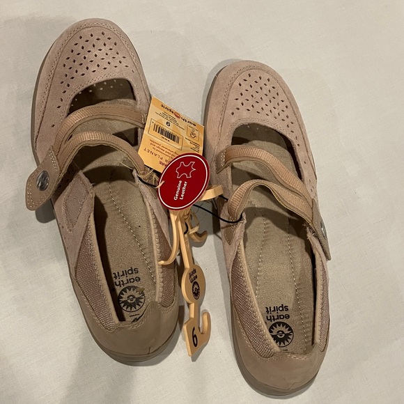 NWT Earth Spirit Women's Mary Jane Flats Loafers in Tan Size 9 - Picture 7 of 10
